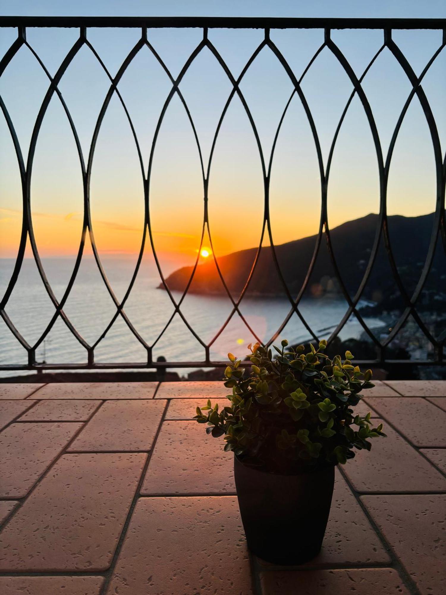 Appartamento Moneglia Rebecca Holidays Eksteriør bilde